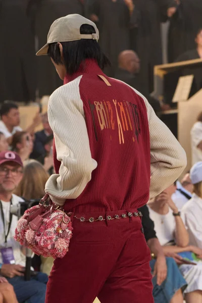 Look 204